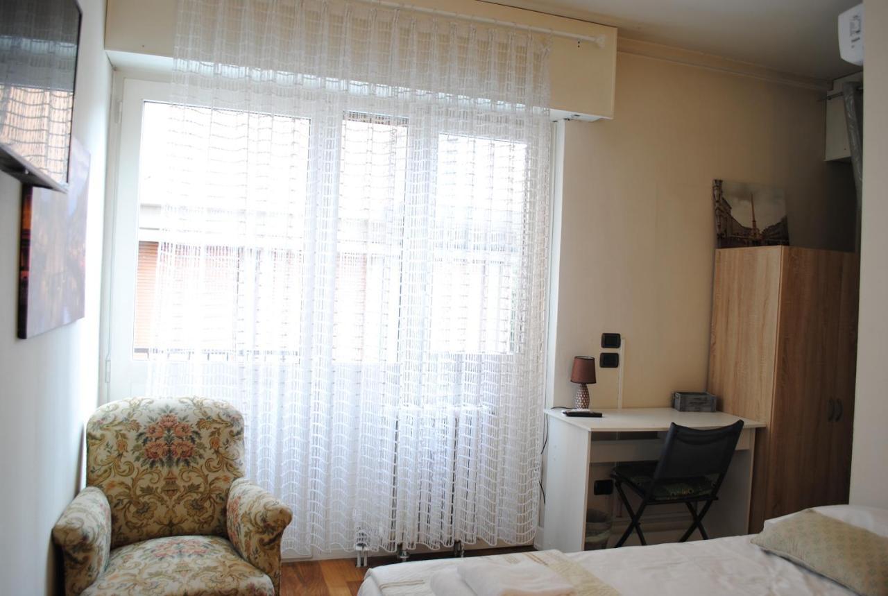 Dreaming Piazza Bra Rooms Verona Ngoại thất bức ảnh