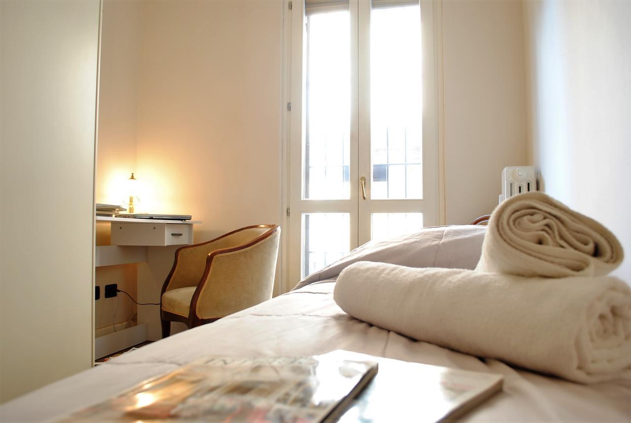 Dreaming Piazza Bra Rooms Verona Ngoại thất bức ảnh