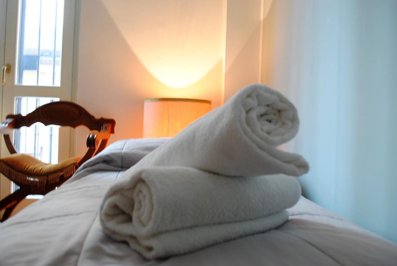 Dreaming Piazza Bra Rooms Verona Ngoại thất bức ảnh